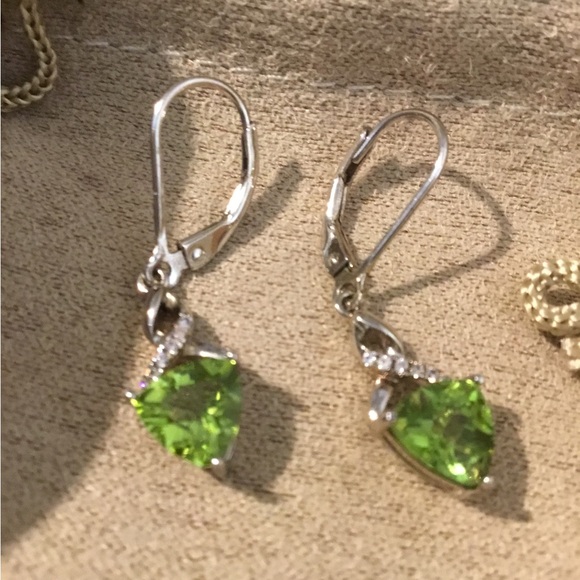 NWOT Madagascar Natural Peridot & White Topaz 925 Lever Back Earrings - Picture 14 of 14